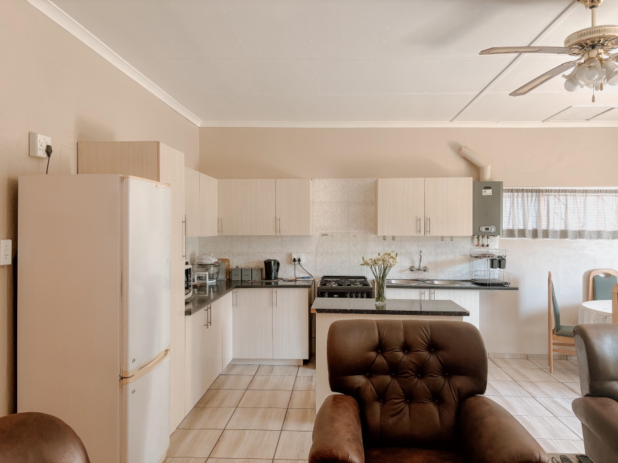 5 Bedroom Property for Sale in Bethulie Free State